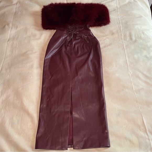 Nana Jacqueline- Gabrielle Leather Dress Red Size XS Fur Off Shoulder Midi - Picture 6 of 11